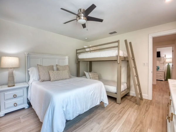 Captiva Vacation Rental 3 Bedroom Beach Home Sleeps 10